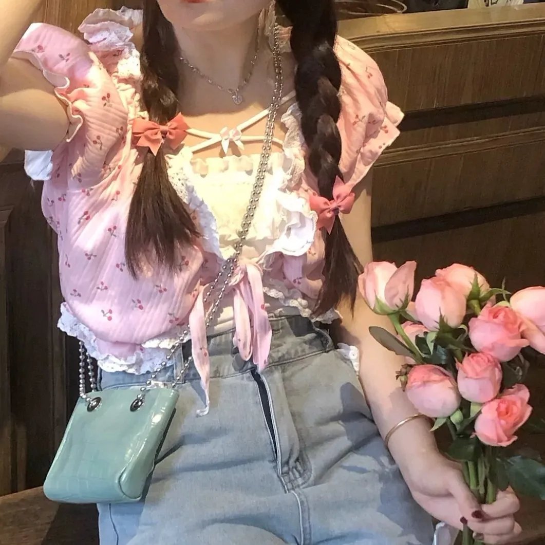 春闺三凤